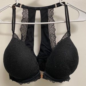 PINK Victoria’s Secret - Date Push Up Bra